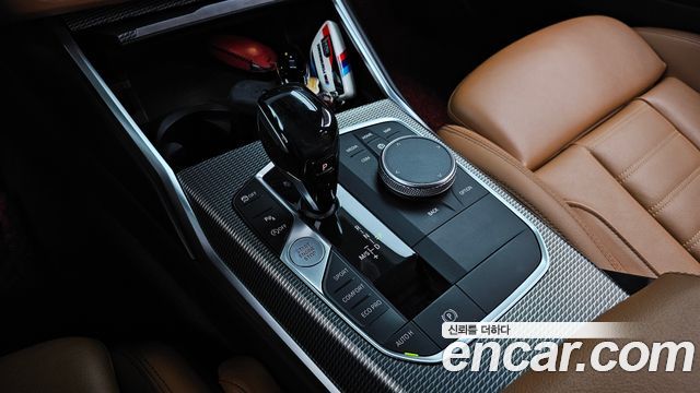 BMW 3-Series 2019 — photo 12