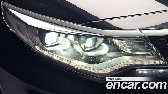 Kia K5 2019 — photo 8
