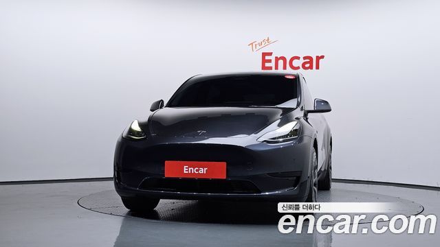 Tesla Model Y 2024 — photo 3