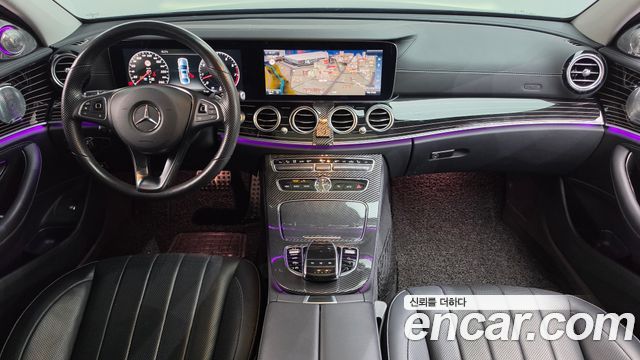 Mercedes-Benz E-Class 2017 — photo 7