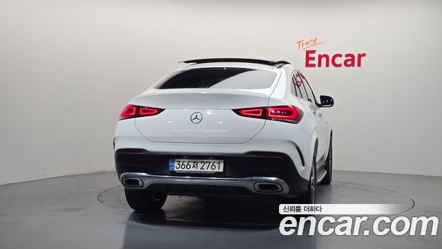 Mercedes-Benz GLE-Class 2021 — photo 4