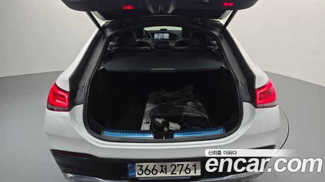 Mercedes-Benz GLE-Class 2021 — photo 22