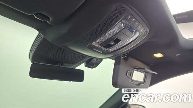 Mercedes-Benz GLE-Class 2021 — photo 23