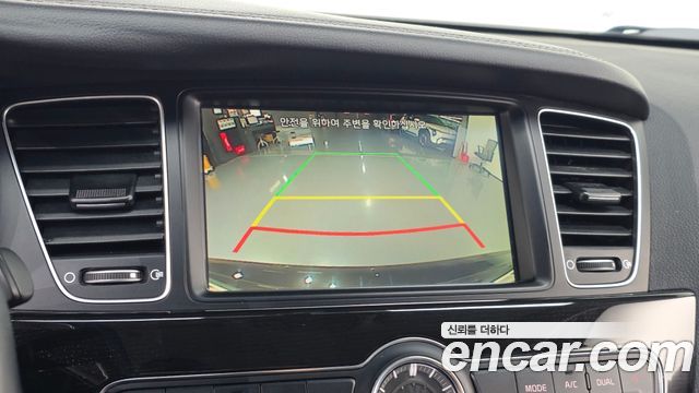 Kia K7 2016 — photo 15
