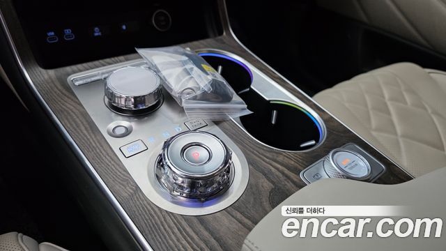 Genesis GV80 2024 — photo 9