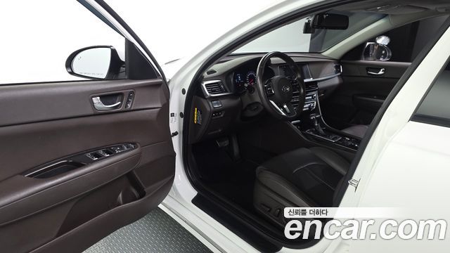 Kia K5 2019 — photo 13