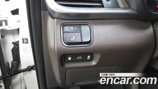 Kia K5 2019 — photo 27