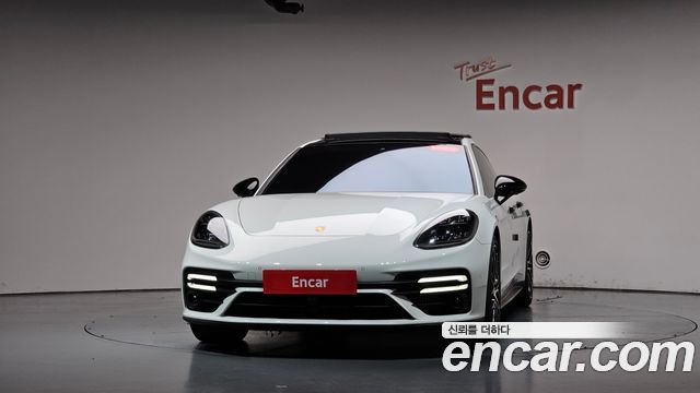 Porsche Panamera 2021 — photo 3