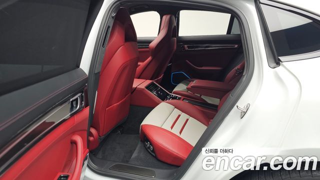 Porsche Panamera 2021 — photo 18
