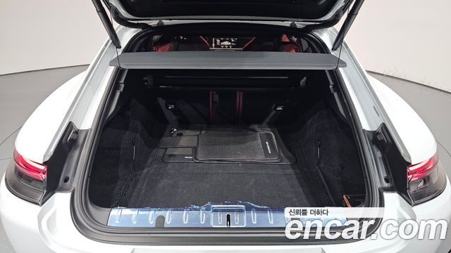 Porsche Panamera 2021 — photo 26