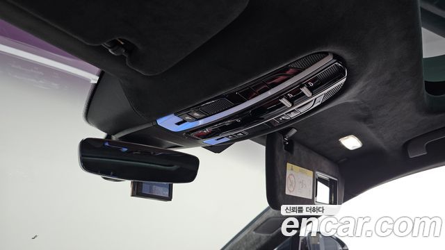 Porsche Panamera 2021 — photo 28