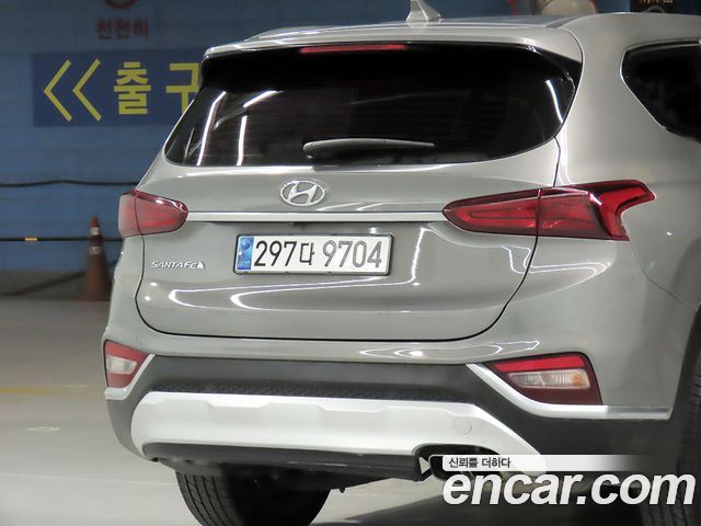 Hyundai Santafe 2020 — photo 17