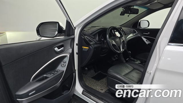 Hyundai Santafe 2015 — photo 13