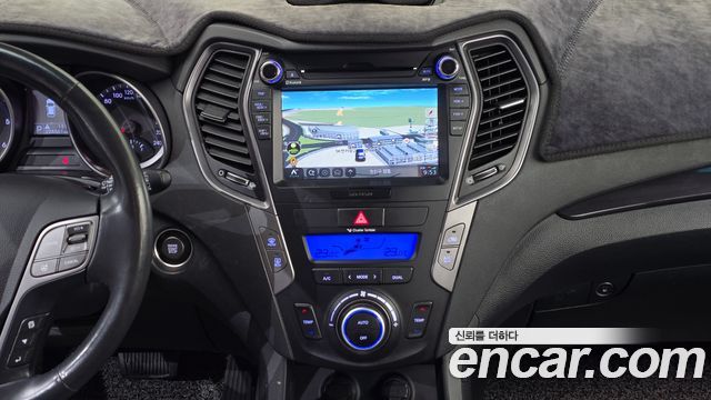 Hyundai Santafe 2015 — photo 18