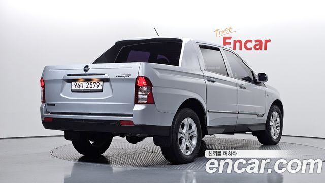 KG Mobility KORANDO 2014 — photo 2