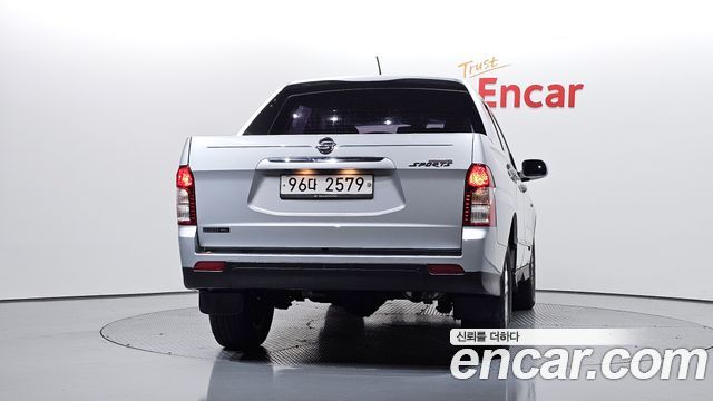 KG Mobility KORANDO 2014 — photo 4