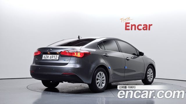 Kia K3 2014 — photo 2