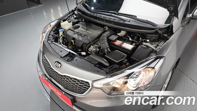 Kia K3 2014 — photo 6