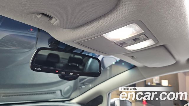 Kia K3 2014 — photo 22