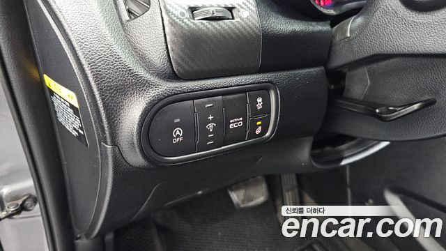 Kia K3 2014 — photo 25