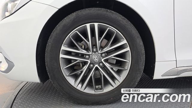 Hyundai Grandeur 2019 — photo 5