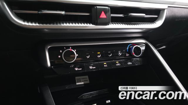 Kia K5 2023 — photo 30
