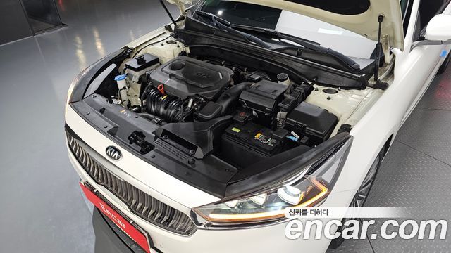 Kia K7 2017 — photo 6