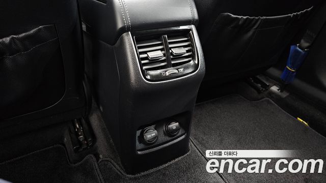 Kia K7 2017 — photo 32