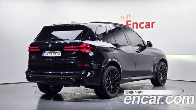 BMW X5 2025 — photo 2
