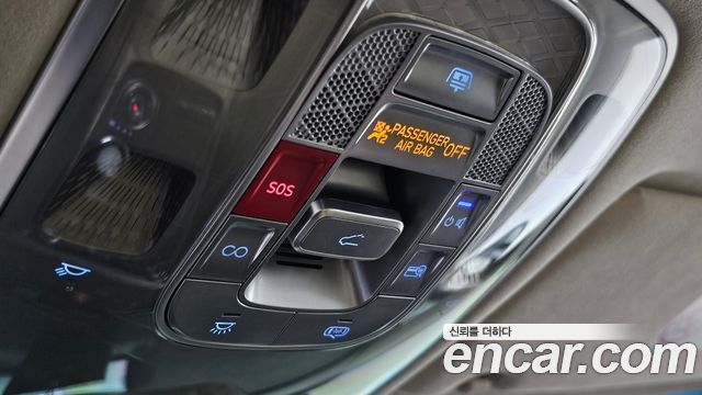 Genesis G80 2022 — photo 16