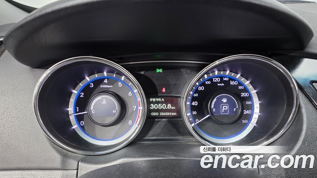 Hyundai Sonata 2012 — photo 8
