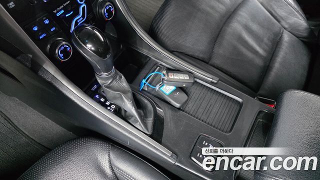 Hyundai Sonata 2012 — photo 9