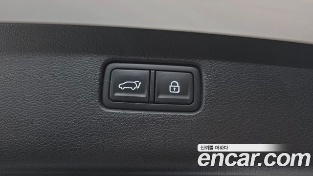 Genesis GV80 2020 — photo 27