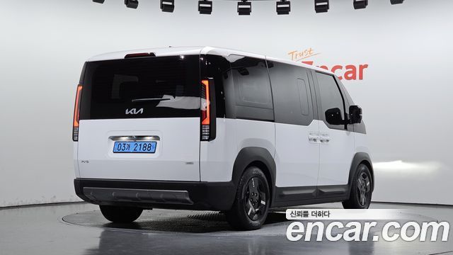 Kia PV5 2026 — photo 2