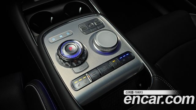 Genesis G90 2025 — photo 12