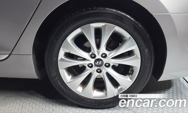 Hyundai Grandeur 2012 — photo 7