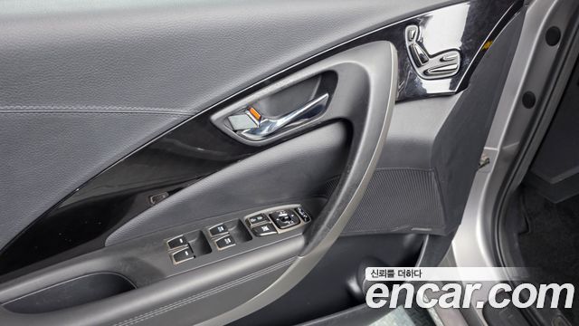 Hyundai Grandeur 2012 — photo 27