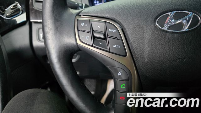 Hyundai Grandeur 2012 — photo 30