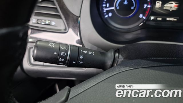 Hyundai Grandeur 2012 — photo 32