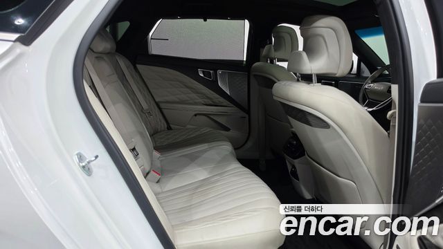 Kia K8 2022 — photo 17