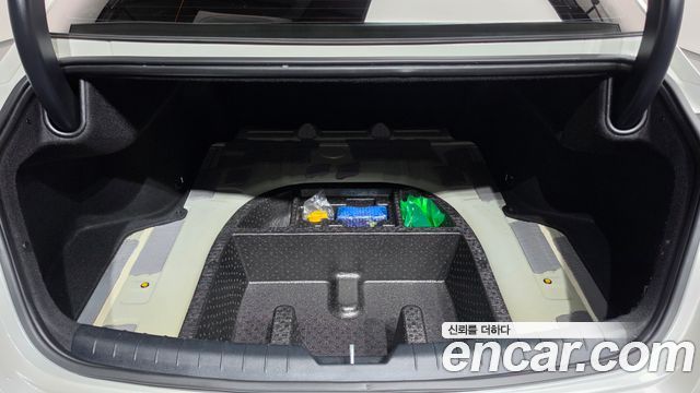 Kia K8 2022 — photo 25