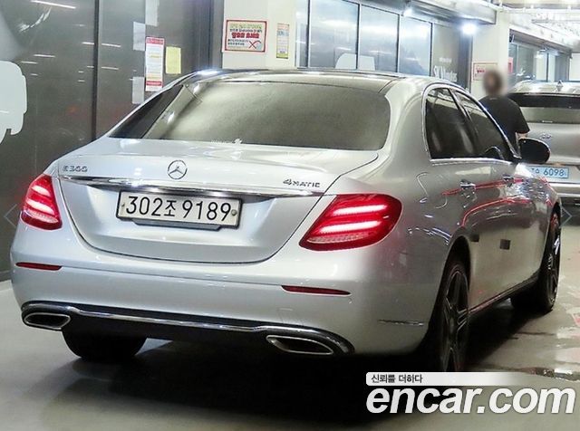 Mercedes-Benz E-Class 2019 — photo 4