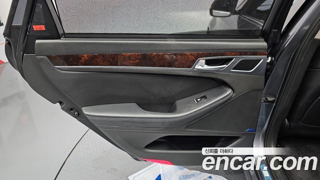 Hyundai Genesis 2016 — photo 15