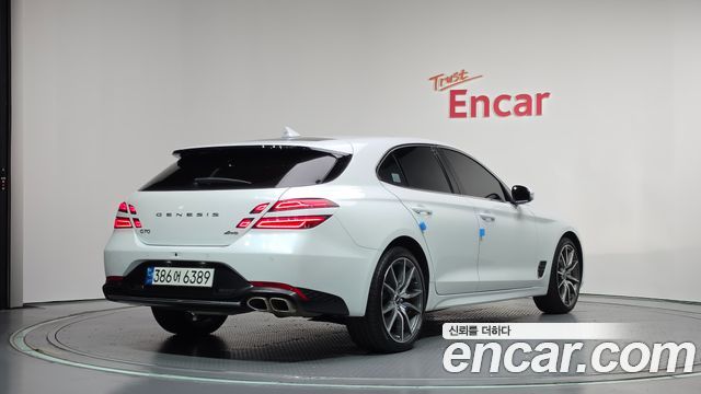 Genesis G70 2023 — photo 2