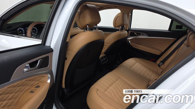 Genesis G70 2023 — photo 16