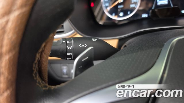 Genesis G70 2023 — photo 28