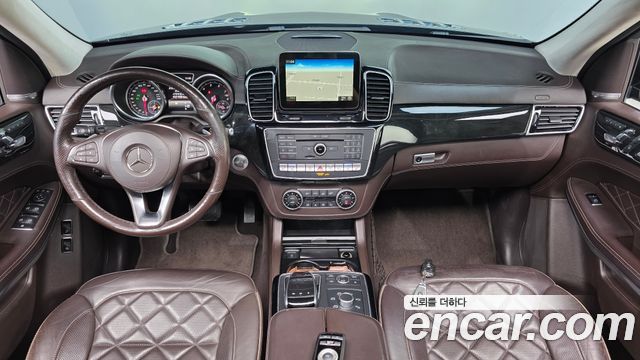 Mercedes-Benz GLS-Class 2017 — photo 10
