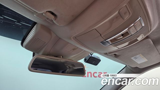Mercedes-Benz GLS-Class 2017 — photo 29