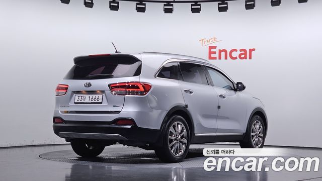 Kia Sorento 2015 — photo 2