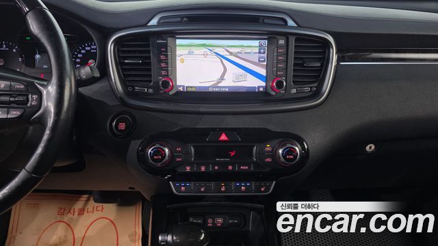 Kia Sorento 2015 — photo 21